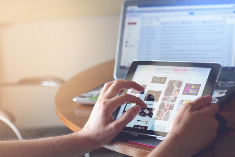 viewing executive email list