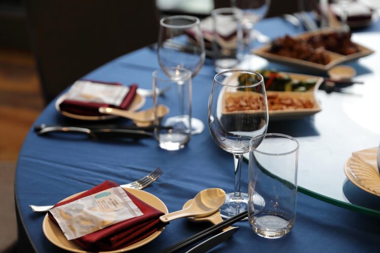 dine table